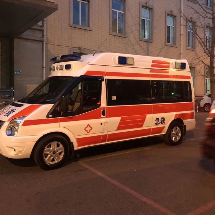 武川夜间租赁救护车护送病人转院：安全转运的 8 大核心注意事项